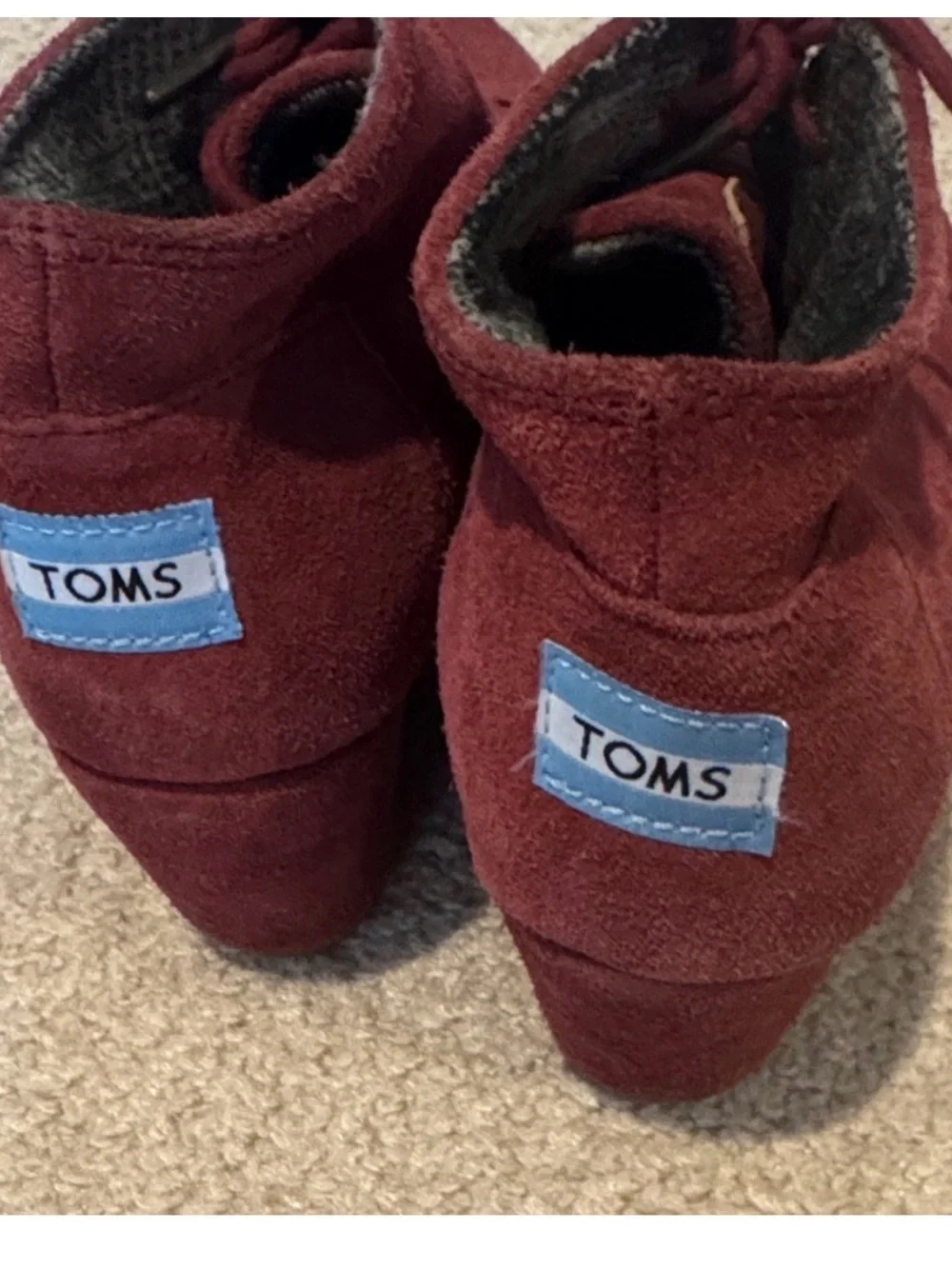Toms Women's Burgundy Suede Lace-Up Wedge Boots